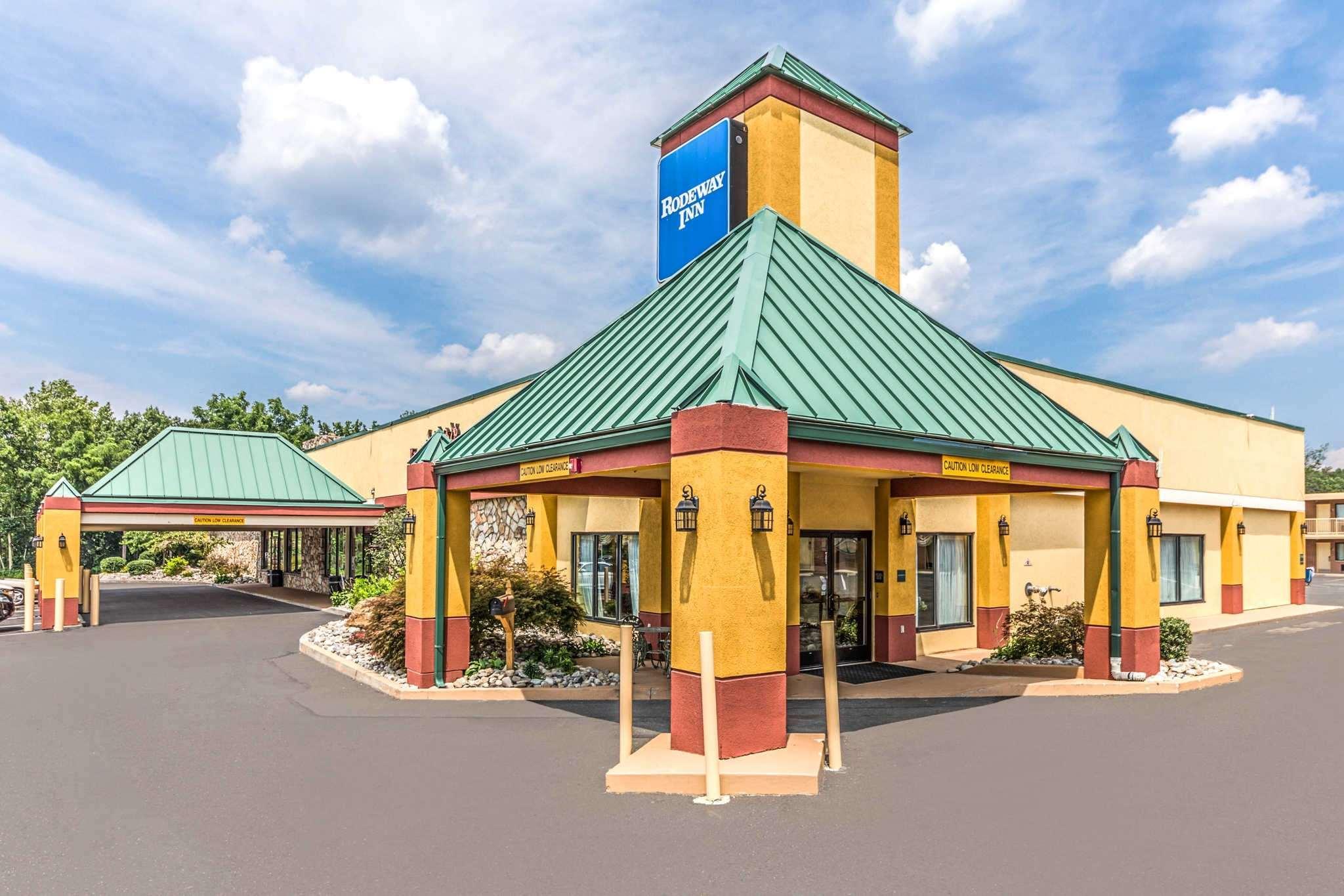 Knights Inn מונטגומריוויל מראה חיצוני תמונה
