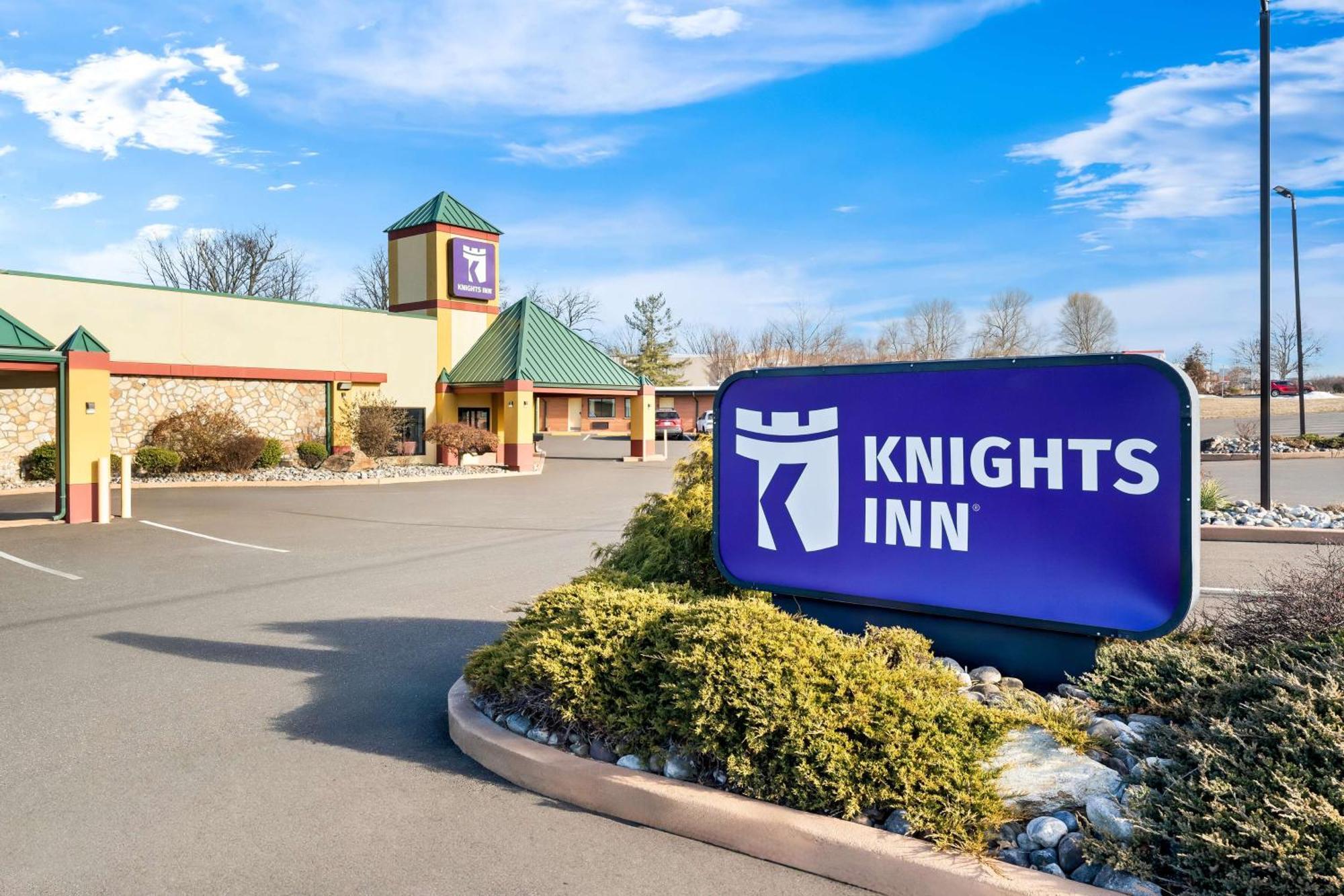 Knights Inn מונטגומריוויל מראה חיצוני תמונה